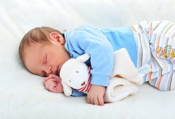 seis dicas para fazer o bebê dormir a noite inteira